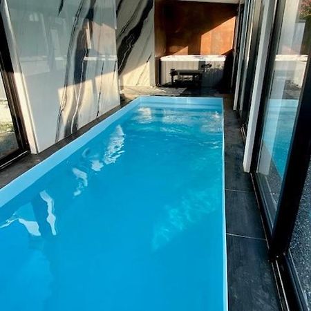 Piscine Et Jacuzzi Loft Ravissant Dans Une Maison Basque Anglet Esterno foto