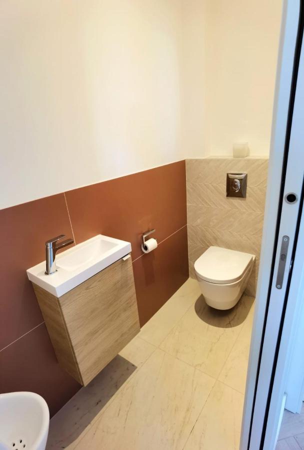 Piscine Et Jacuzzi Loft Ravissant Dans Une Maison Basque Anglet Esterno foto