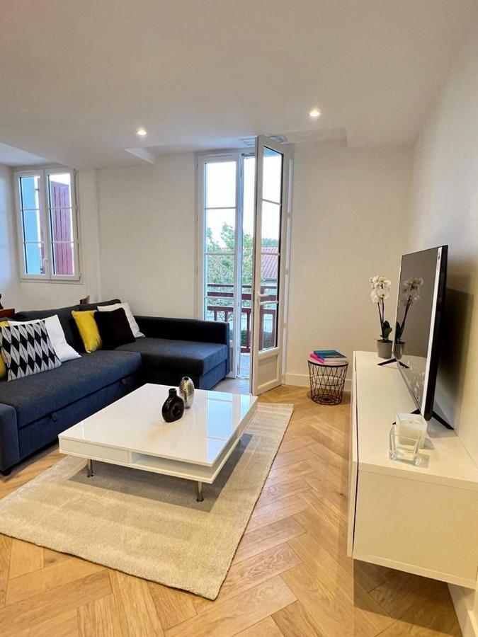 Piscine Et Jacuzzi Loft Ravissant Dans Une Maison Basque Anglet Esterno foto